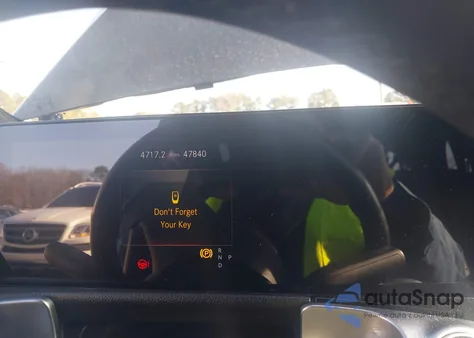 2022 Mercedes-Benz Glb 250 4Matic from USA, damaged, VIN W1N4M4HB2NW259993